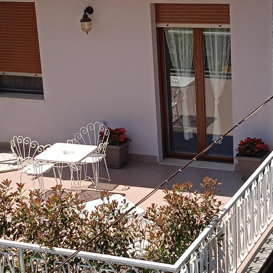 B&B Stellanova San Donnino della Nizzola Bagian luar foto